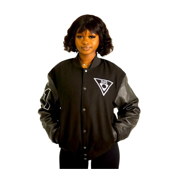 SOLD 2 Bomber Jackets Bundle - Picture 3 of 6